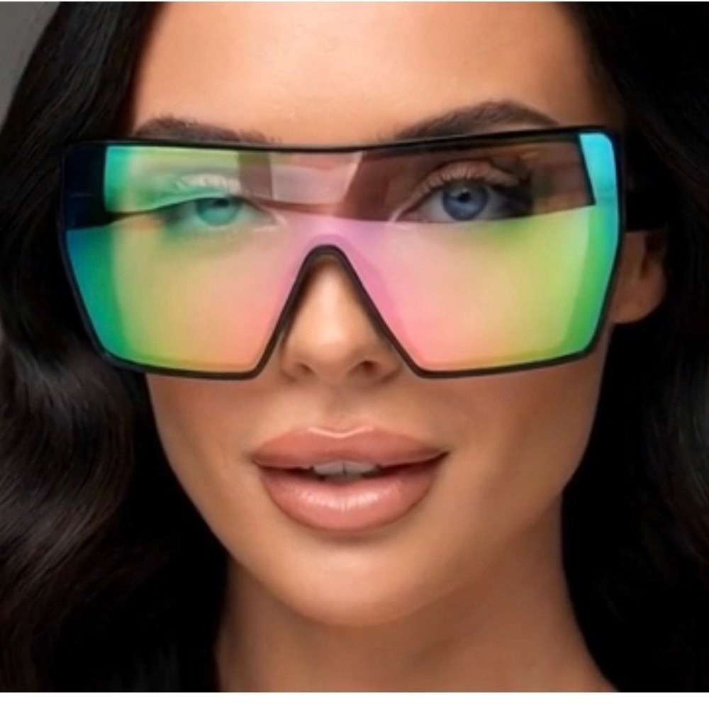 Women Luxury Sunglasses Pink‎ Mirrored Lens Beach Fashion Futuristic Reflective